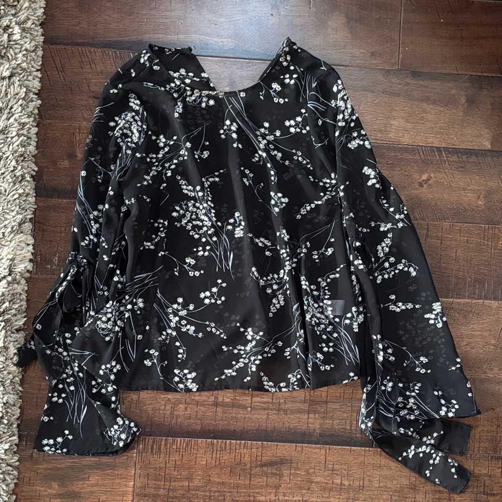 Cloud Chaser Black Floral Long-Sleeve Blouse